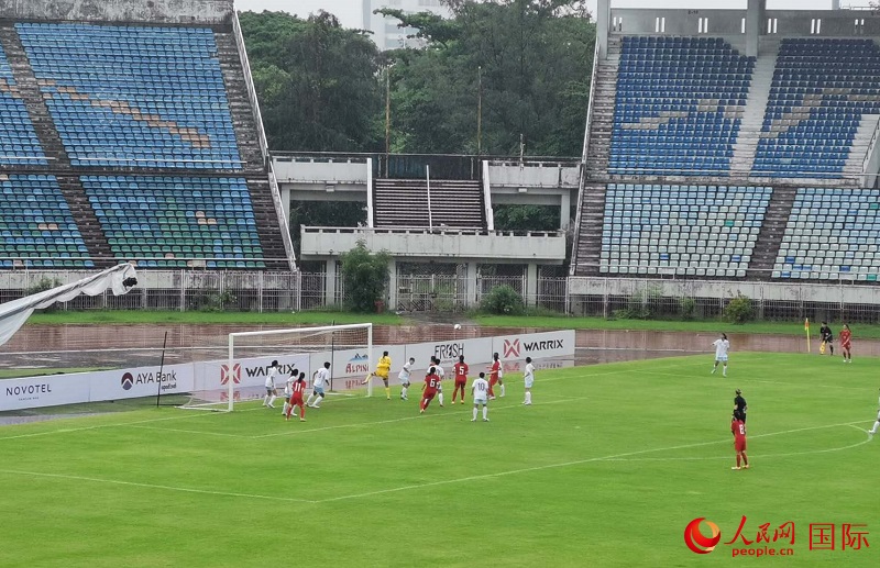 中國(guó)臺(tái)北隊(duì)門前風(fēng)聲鶴唳。人民網(wǎng)記者 李秉新攝