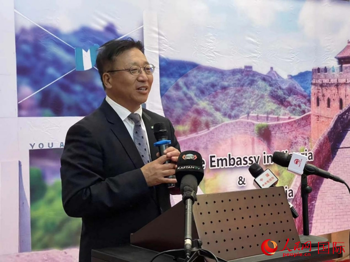 中國駐尼日利亞大使崔建春發(fā)表主旨演講。人民網記者 姜宣攝