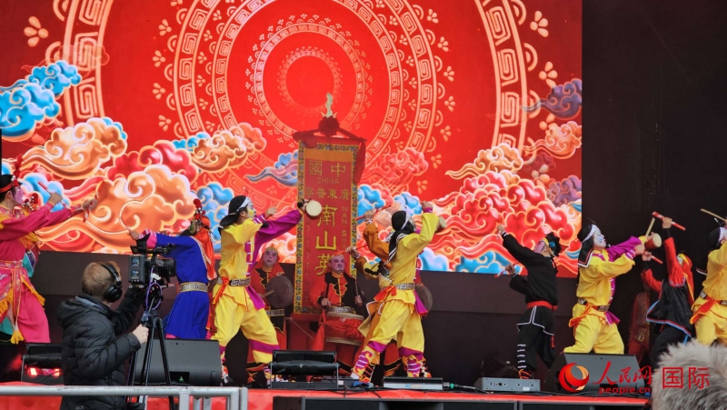 倫敦新春慶典現(xiàn)場。人民網(wǎng) 郭錦標、楊浩鵬攝