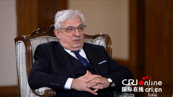 (駐華大使看中國兩會)土耳其駐華大使:新質(zhì)生產(chǎn)力將助推中國高質(zhì)量發(fā)展_fororder_f7c5b4fe0544460aa7f56a6619a06f7b_副本