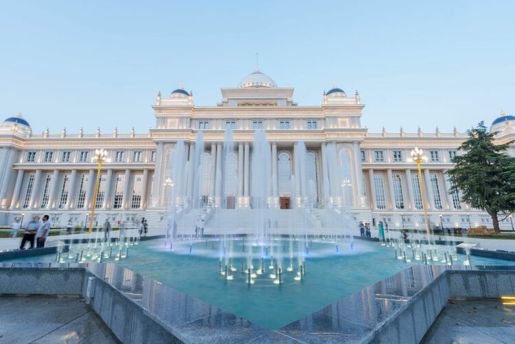 第1視點丨這兩座大樓，見證著中塔友誼