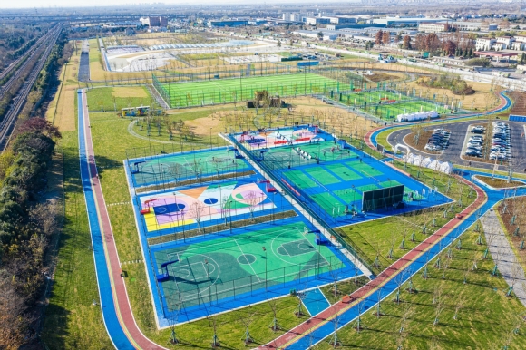 南京北站樞紐經(jīng)濟(jì)區(qū)環(huán)境整治項目一期。江北新區(qū)樞紐供圖