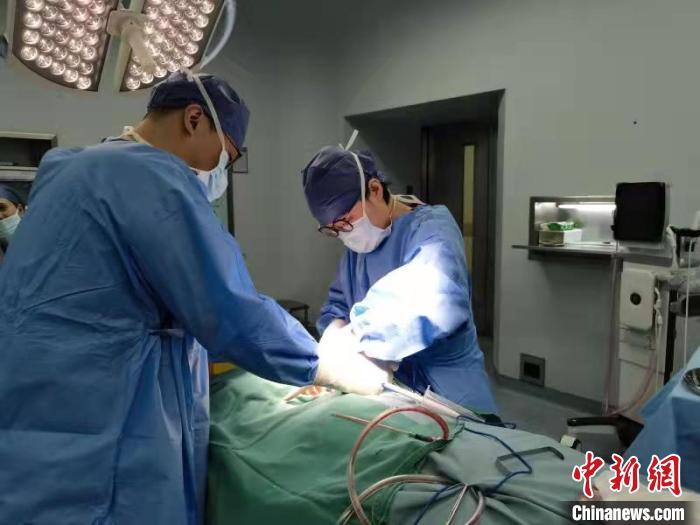 “格?；ㄖ異邸睘?61人次西藏患兒開展髖關節(jié)愛心手術