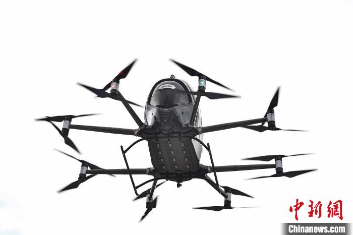 載人無人機(jī)首次在西藏3000米高空亮相