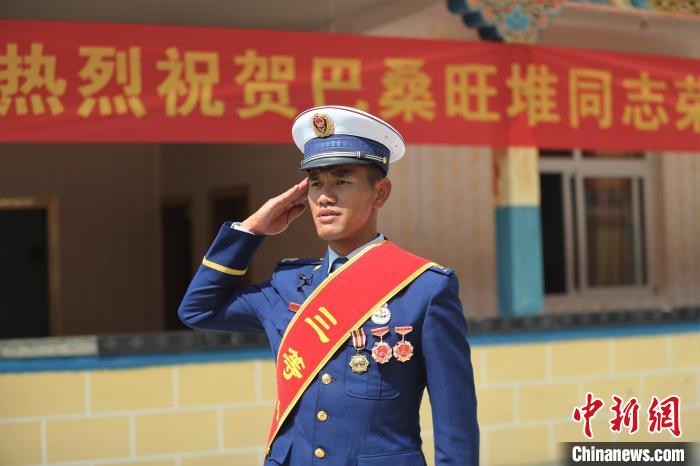 護(hù)西藏“江南”森林生態(tài)安全、提升專業(yè)技能兩位消防員獲個(gè)人三等功