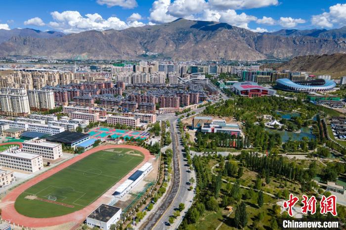 圖為西藏拉薩柳梧新區(qū)?！〗w波 攝