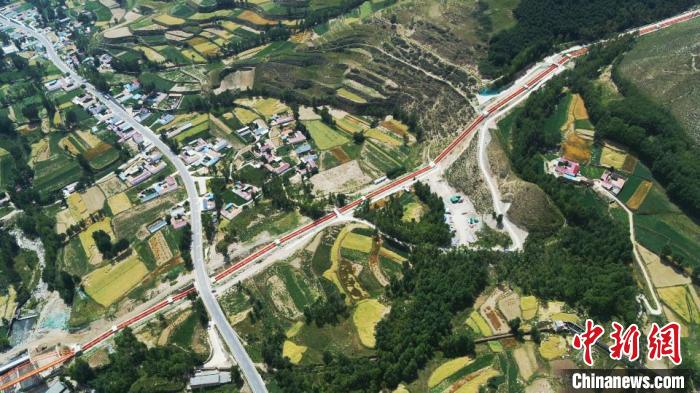 圖為引大濟湟北干渠二期的倒虹吸。(資料圖) 青海省水利廳 供圖