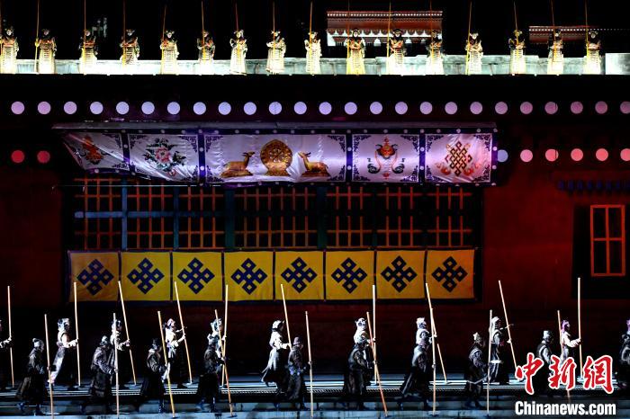 3月17日，西藏拉薩，《文成公主》大型史詩劇演出現(xiàn)場(chǎng)?！±盍?攝