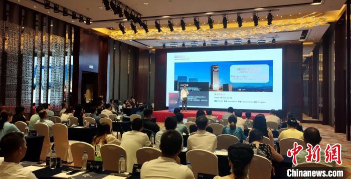 熱休細(xì)胞總經(jīng)理吳建洪介紹三年發(fā)展歷程?！罘?攝