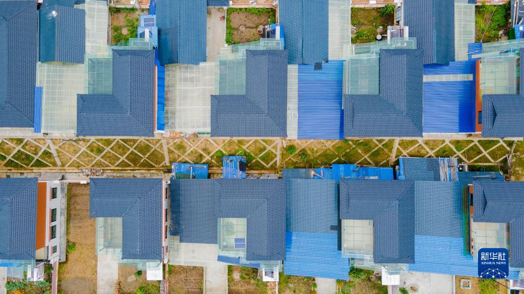 西藏林芝：易地搬遷，迎來幸福新生活