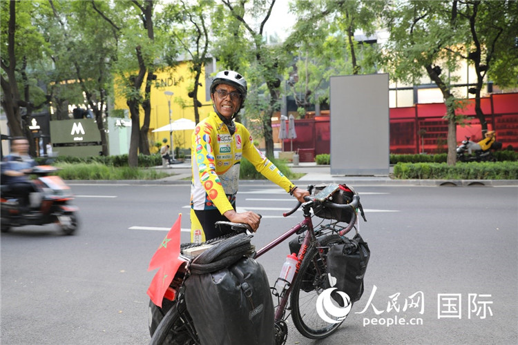 摩洛哥自行車運動員卡里姆·穆斯塔。人民網(wǎng)記者 翟轉(zhuǎn)麗攝