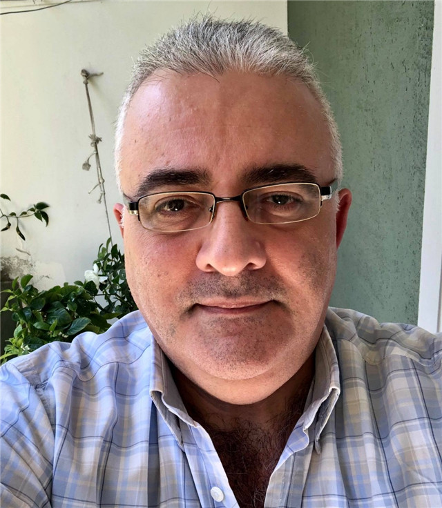 阿亞斯自拍照。受訪者供圖