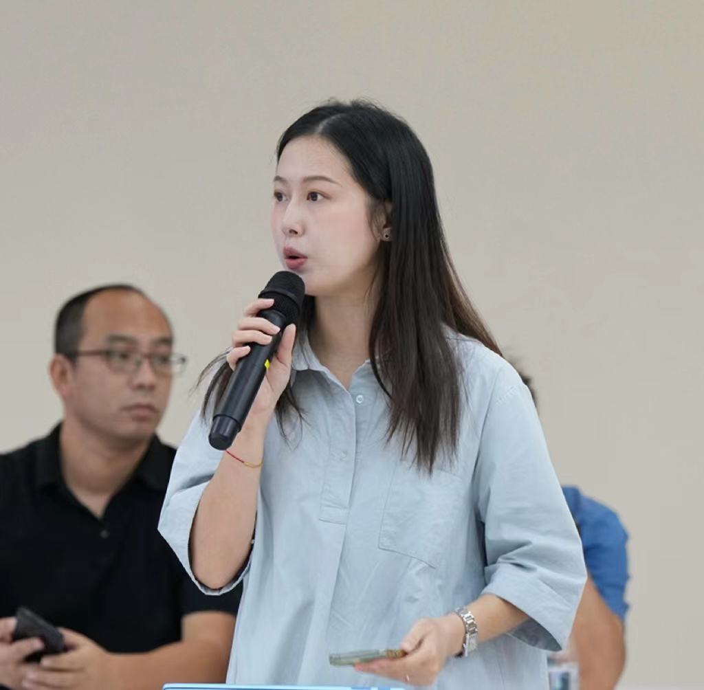 人民網(wǎng)記者提問。水利部供圖