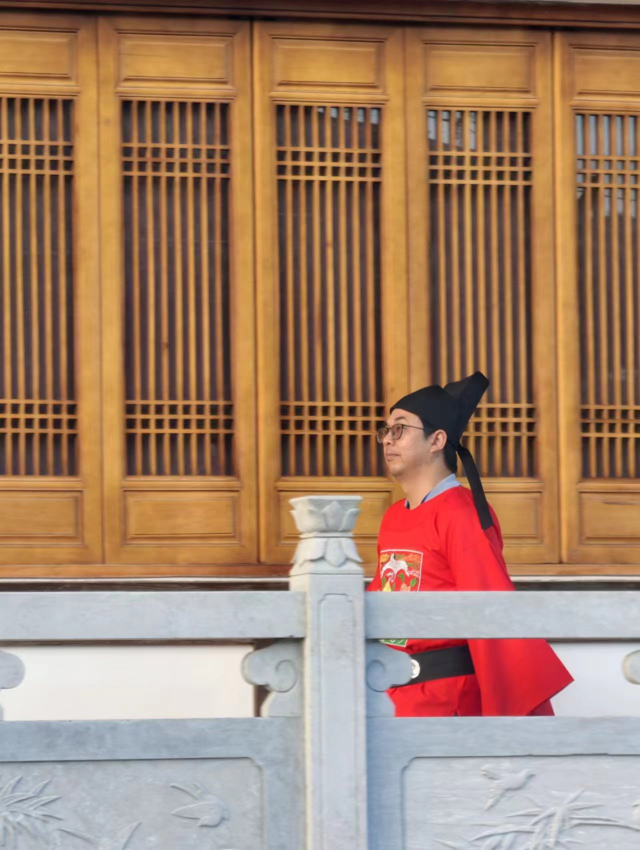 【2024打卡中國(guó)】穿越時(shí)空的對(duì)話(huà)：外國(guó)網(wǎng)紅探索包公故里文化園（組圖）_fororder_微信圖片_20240923170333