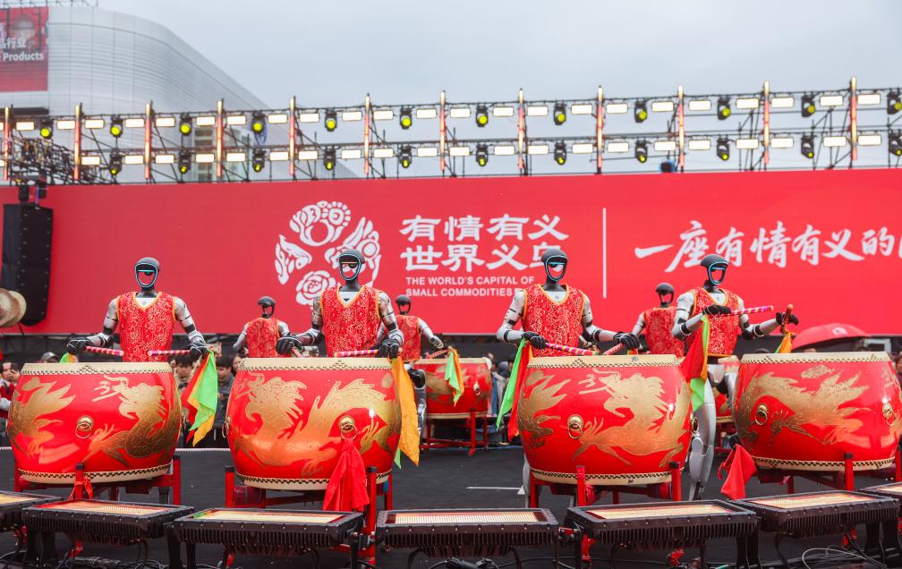 2026年2月28日，義烏全球數(shù)貿(mào)中心舉行新春開(kāi)市儀式。