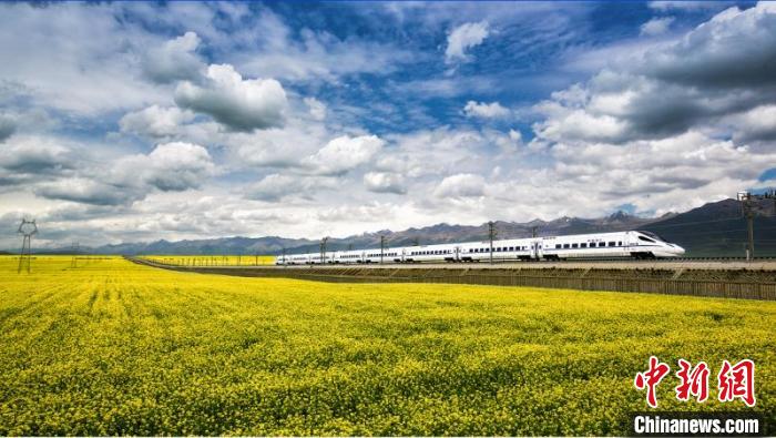 青海:大湖北岸“壯士斷腕”棄舊謀新促綠色循環(huán)發(fā)展