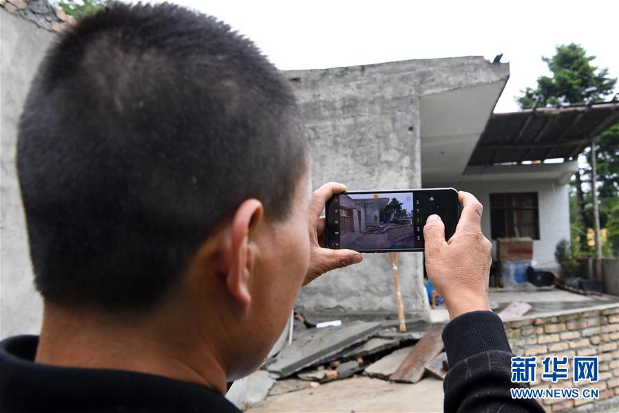 （新華全媒+）（5）千里“挪窩”，踏實(shí)開啟新生活