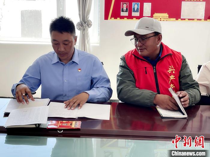 祁連山下“第一書(shū)記”手賬:振興路走的是“齊心路”