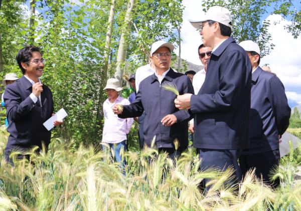 全國(guó)表彰大會(huì)上，為什么只有他沒到？