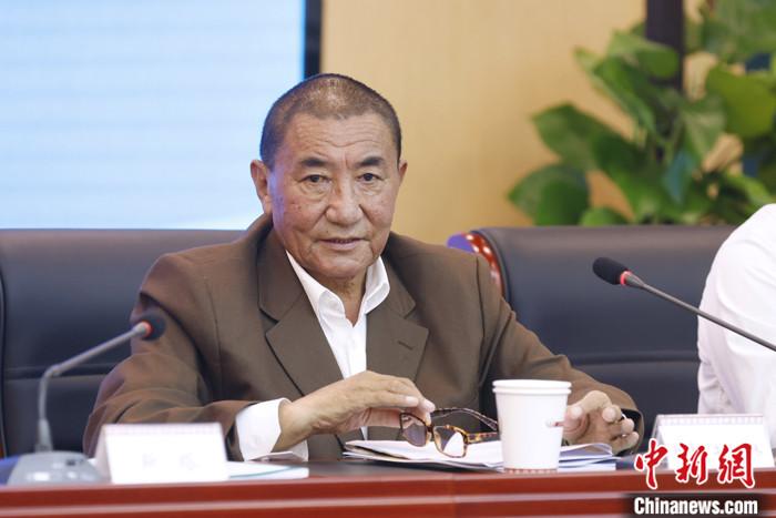 5月19日，由中國(guó)人權(quán)研究會(huì)、中國(guó)西藏文化保護(hù)與發(fā)展協(xié)會(huì)、中國(guó)藏學(xué)研究中心主辦的“紀(jì)念西藏和平解放70周年國(guó)際學(xué)術(shù)研討會(huì)”在北京舉行。西藏自治區(qū)政協(xié)副主席珠康·土登克珠指出，長(zhǎng)期以來(lái)，西方敵對(duì)勢(shì)力和達(dá)賴集團(tuán)完全不顧事實(shí)真相，誣蔑造謠西藏“缺乏宗教信仰自由”。事實(shí)上，在西藏，寺院受到有效保護(hù)，廣大信教群眾的宗教信仰得到尊重，僧侶的宗教活動(dòng)有序進(jìn)行，宗教信仰自由政策在西藏得到全面、正確的貫徹執(zhí)行?！?<a target='_blank' ></p><p  align=