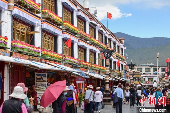 拉薩八廓古城保護(hù):建筑重生人文傳承