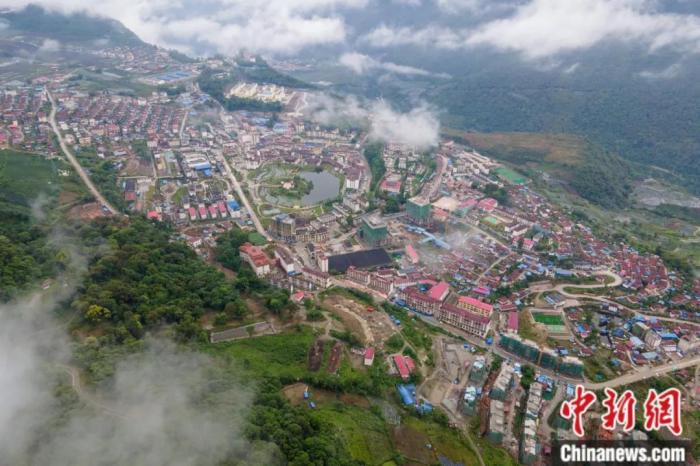 墨脫縣城全貌。(無(wú)人機(jī)畫(huà)面)