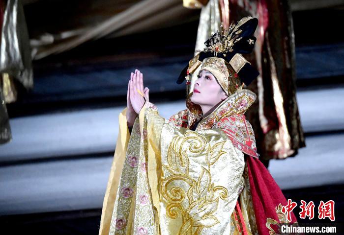 3月17日，西藏拉薩，《文成公主》大型史詩劇演出現(xiàn)場。　李林 攝