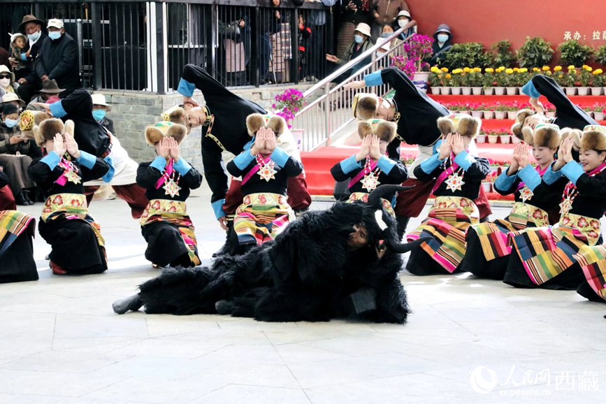 舞蹈《熱巴多吉》。人民網(wǎng) 次仁羅布攝