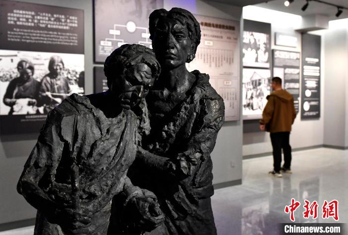 西藏日喀則:西藏百萬農(nóng)奴解放紀(jì)念館日喀則分館開館