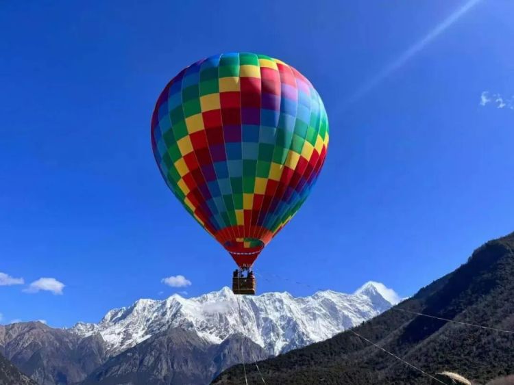 懂西藏的人，一定不會(huì)錯(cuò)過林芝的秋天