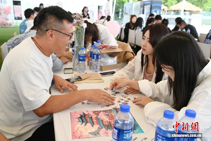 七夕將至:呼和浩特青年交友聯(lián)誼尋“人生搭子”