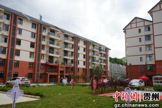 清鎮(zhèn)市2018年易地扶貧搬遷安置點(diǎn)一角。