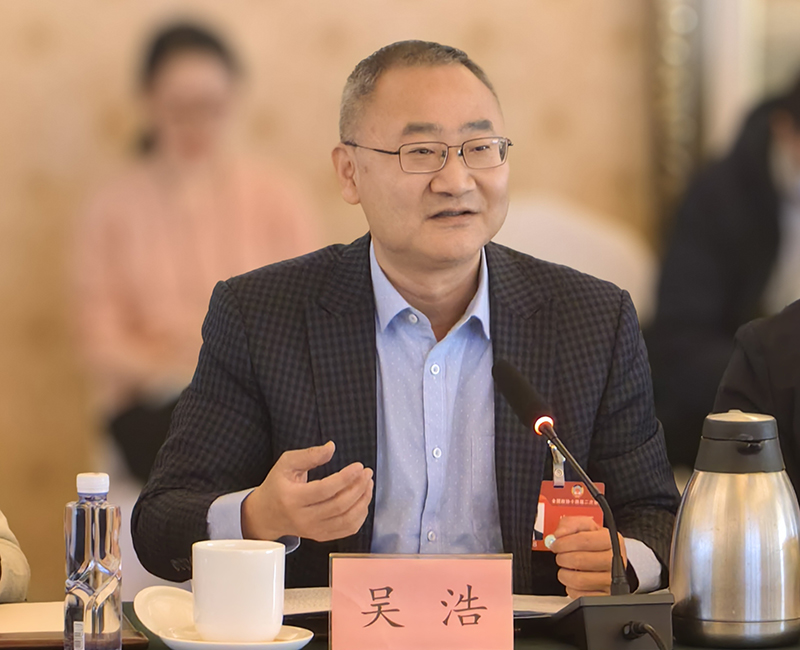 全國(guó)政協(xié)委員、首都醫(yī)科大學(xué)全科醫(yī)學(xué)與繼續(xù)教育學(xué)院院長(zhǎng)吳浩。受訪者供圖